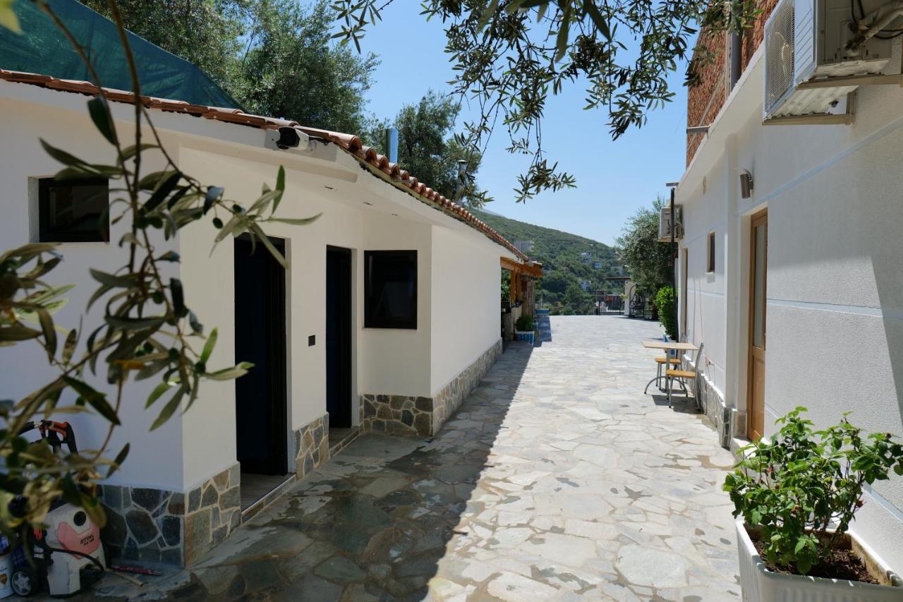 Bed and Breakfast Vila Panorama Piqeras Екстер'єр фото