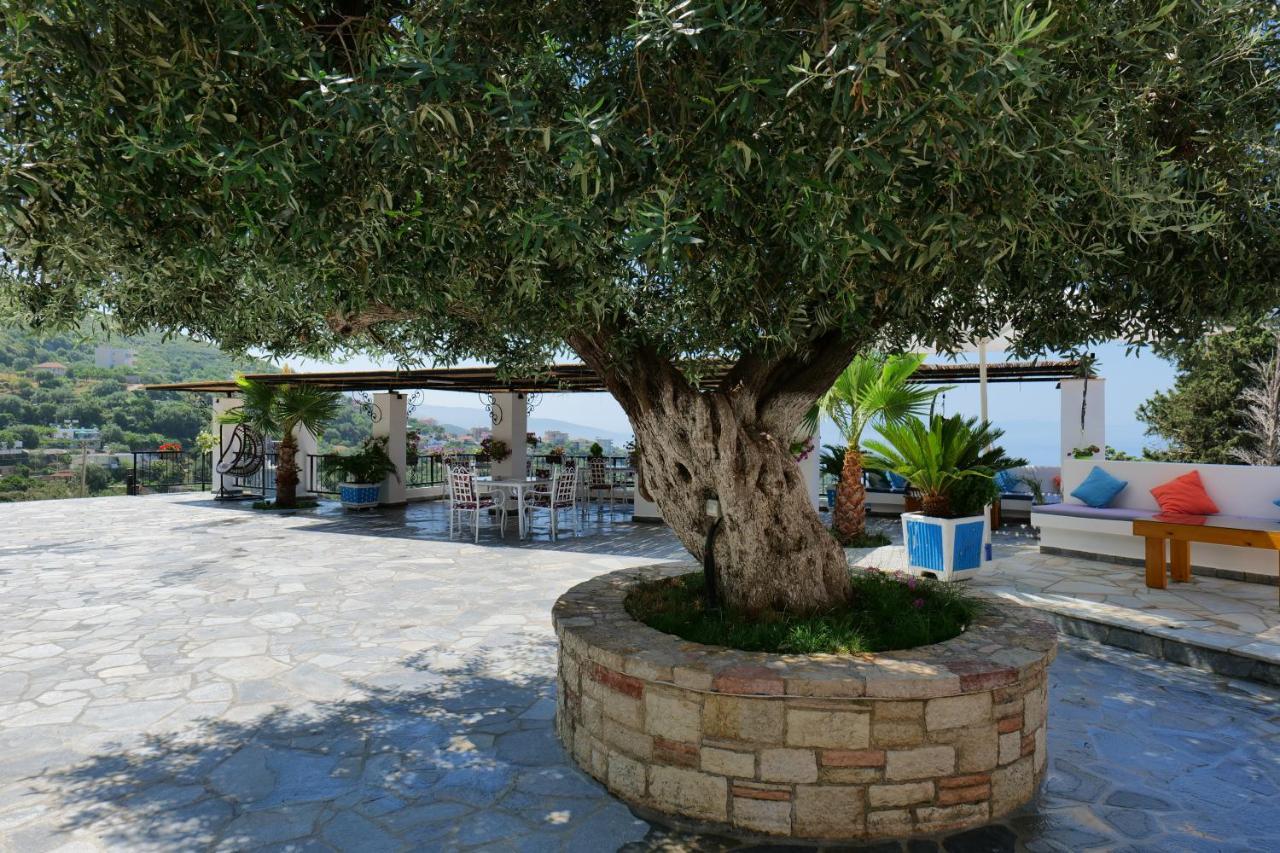 Bed and Breakfast Vila Panorama Piqeras Екстер'єр фото