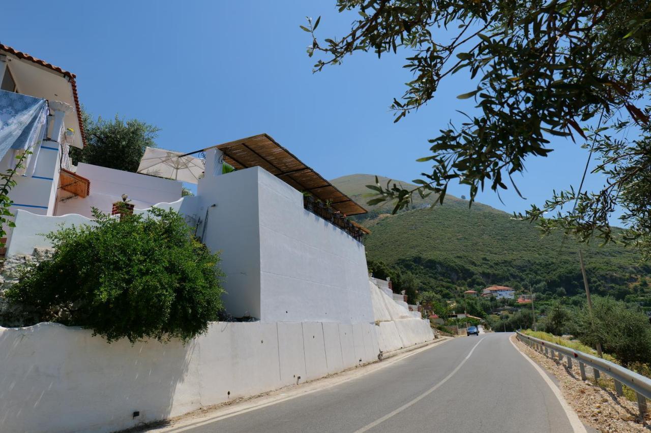 Bed and Breakfast Vila Panorama Piqeras Екстер'єр фото