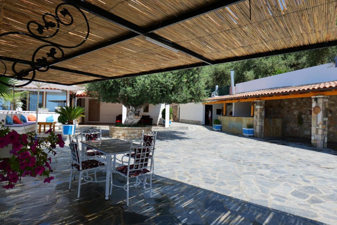 Bed and Breakfast Vila Panorama Piqeras Екстер'єр фото