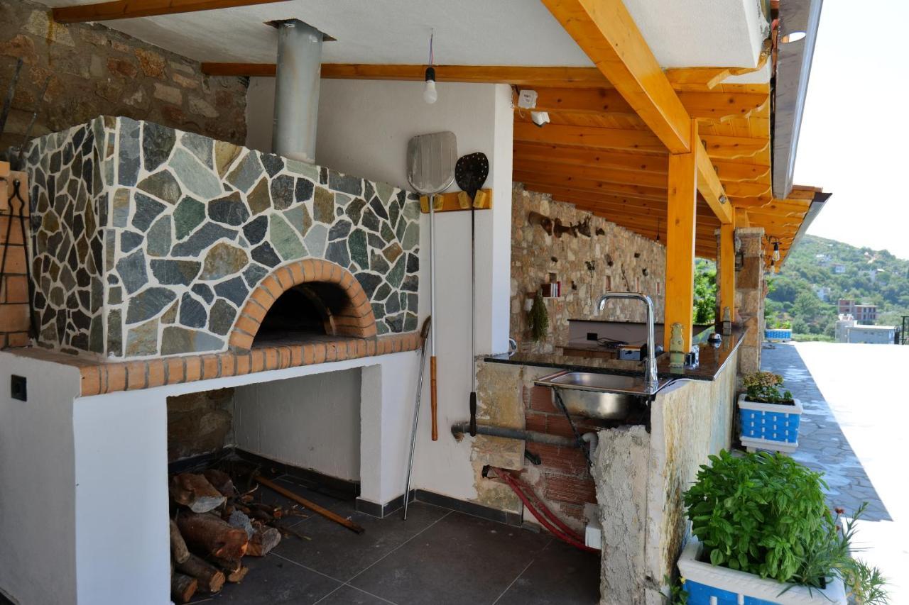 Bed and Breakfast Vila Panorama Piqeras Екстер'єр фото
