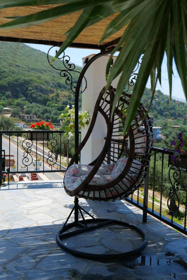 Bed and Breakfast Vila Panorama Piqeras Екстер'єр фото