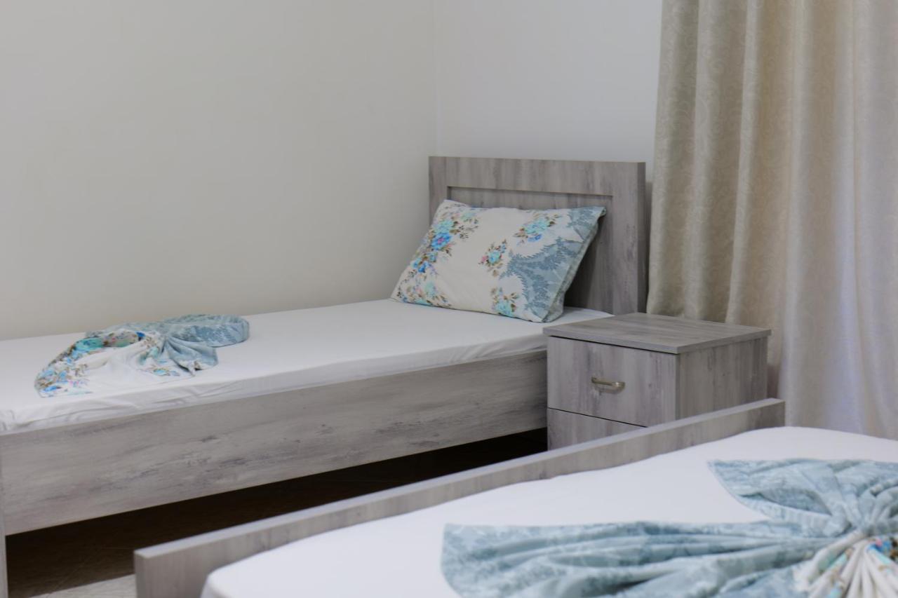 Bed and Breakfast Vila Panorama Piqeras Екстер'єр фото